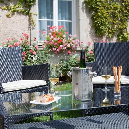Logis Hotels Restaurant La Mere Hamard Semblançay Exteriér fotografie
