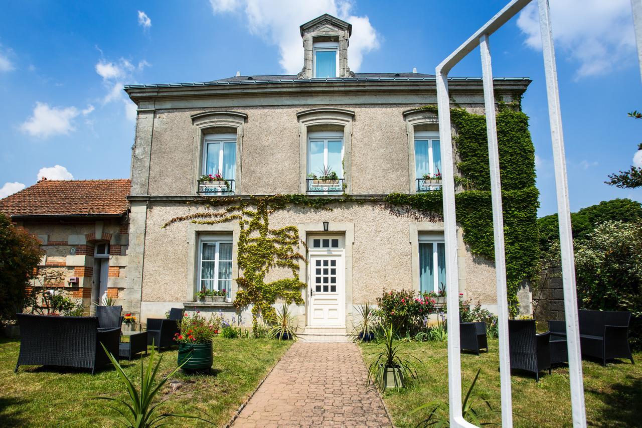 Logis Hotels Restaurant La Mere Hamard Semblançay Exteriér fotografie